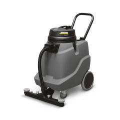 RECOVER 18 GAL WET DRY VAC +  FRONT SQUEEGEE & TOOLS NT 68/1